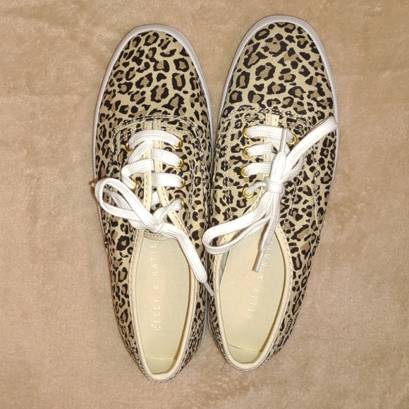 👣KELLY & KATIE 🐆Gia Leopard Print Sneakers footwear - Picture 12 of 12